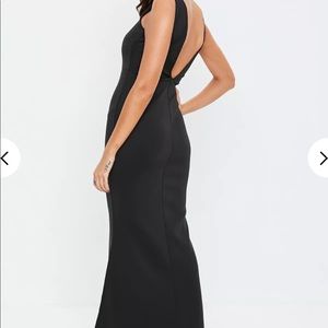 Missguided petite V plunge scuba maxi dress